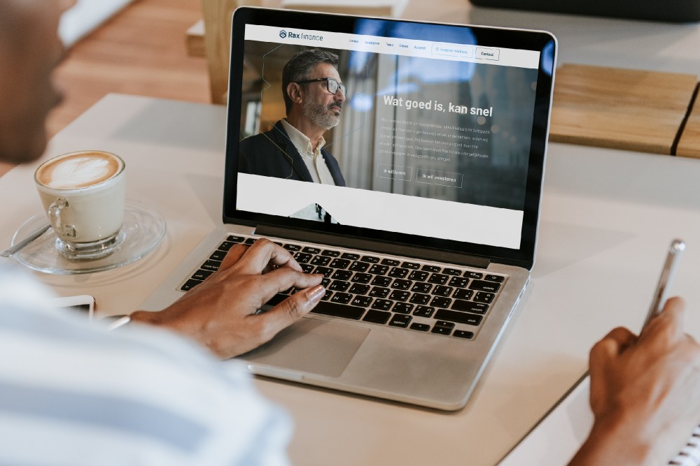 Rax Finance Positionering web design